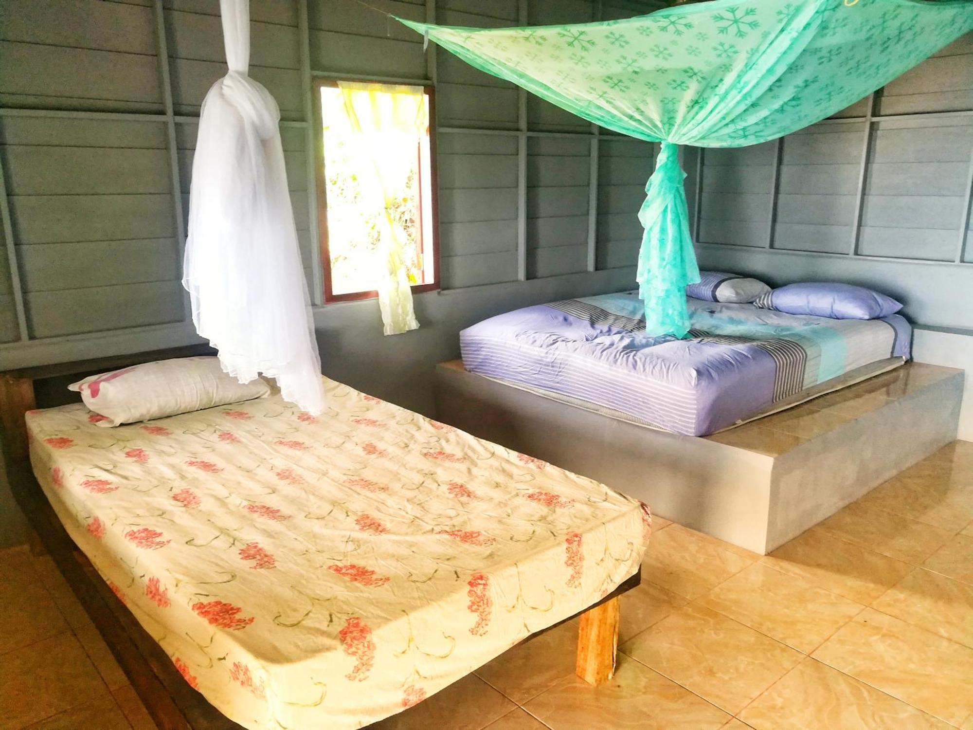 Lae Tawan Bungalow Koh Chang Ranong Room photo