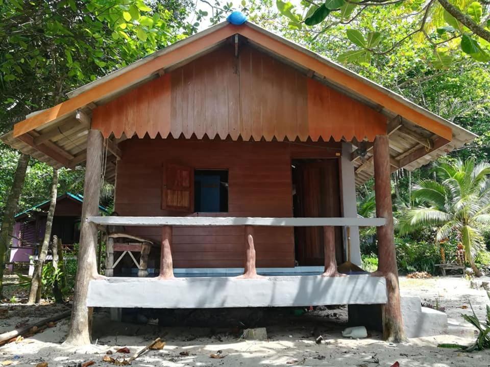Lae Tawan Bungalow Koh Chang Ranong Exterior photo