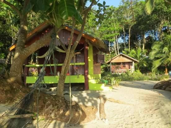 Lae Tawan Bungalow Koh Chang Ranong Exterior photo